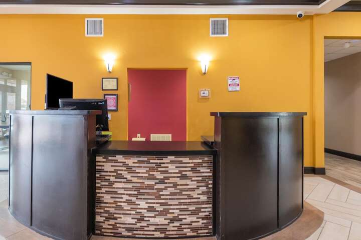 Hotel Interior 18 of 38