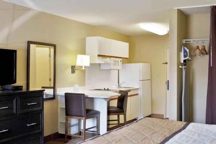 Candlewood Suites Beachwood Cleveland by IHG