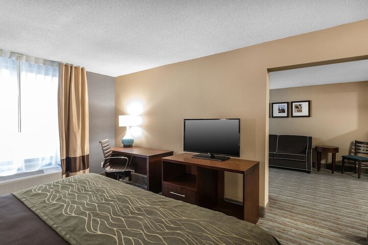Comfort Inn Bay City - Riverfront