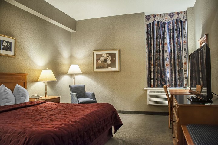 Room 20 of 37