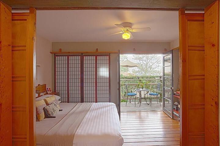 Room 22 of 83