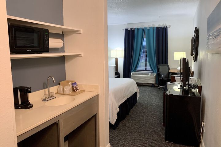 Room 69 of 76