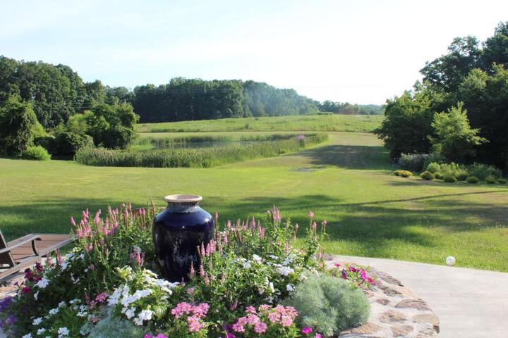 The Inn at White Oak
