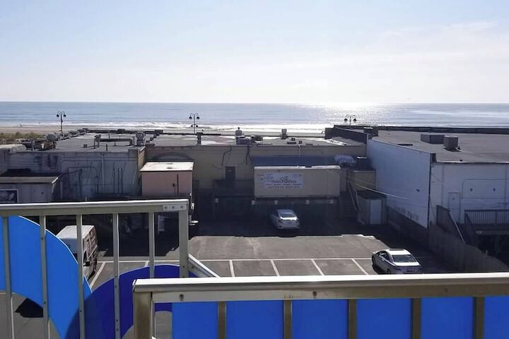 Ocean 7