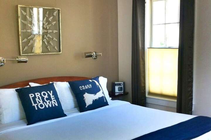Room 21 of 80