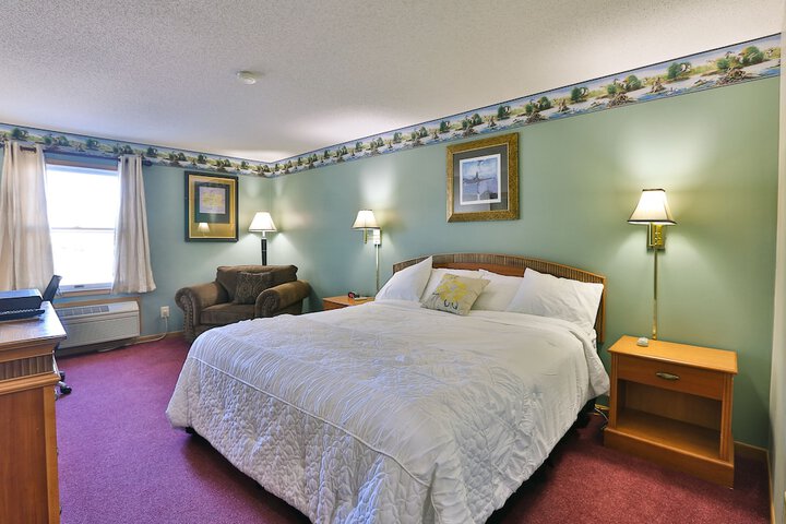 Amerivu Inn & Suites New Richmond