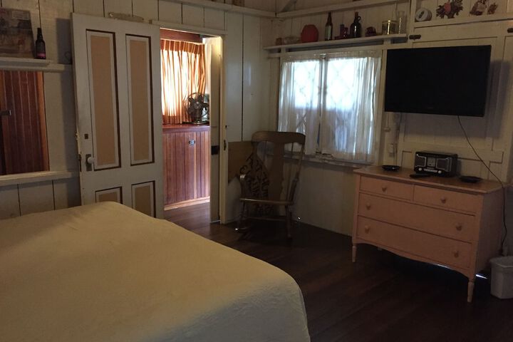 Room 64 of 162