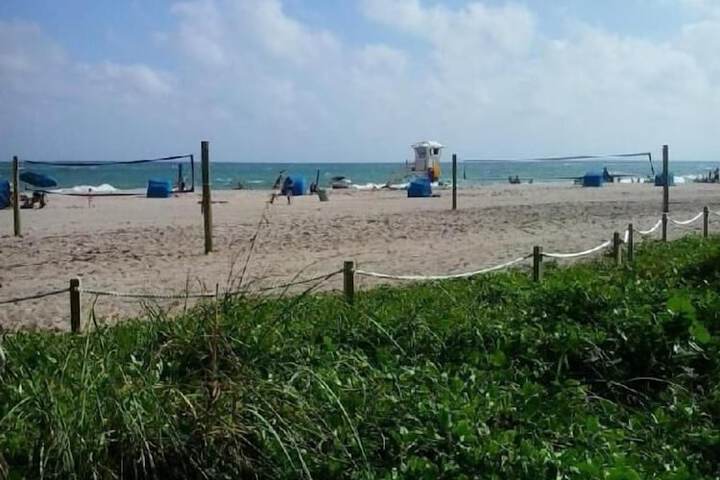 Beach 36 of 39