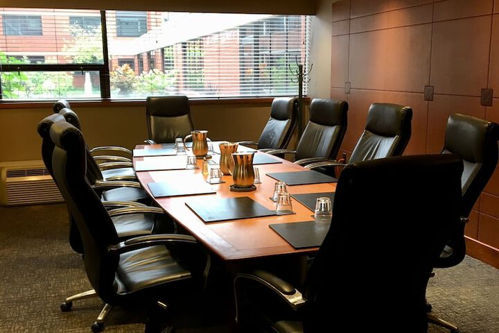 DoubleTree by Hilton Akron Fairlawn