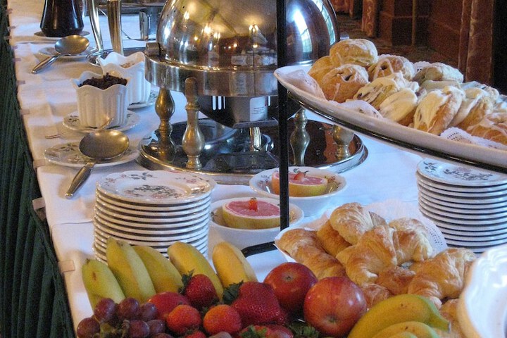 Breakfast/Coffee Service 76 of 81
