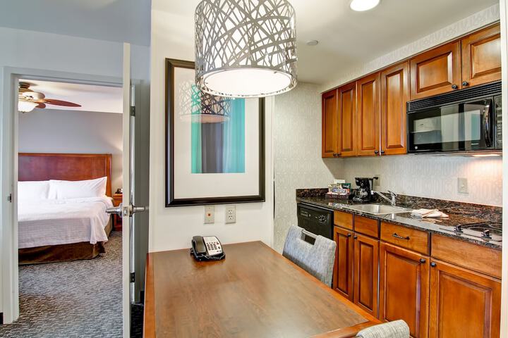 Homewood Suites by Hilton Bentonville-Rogers