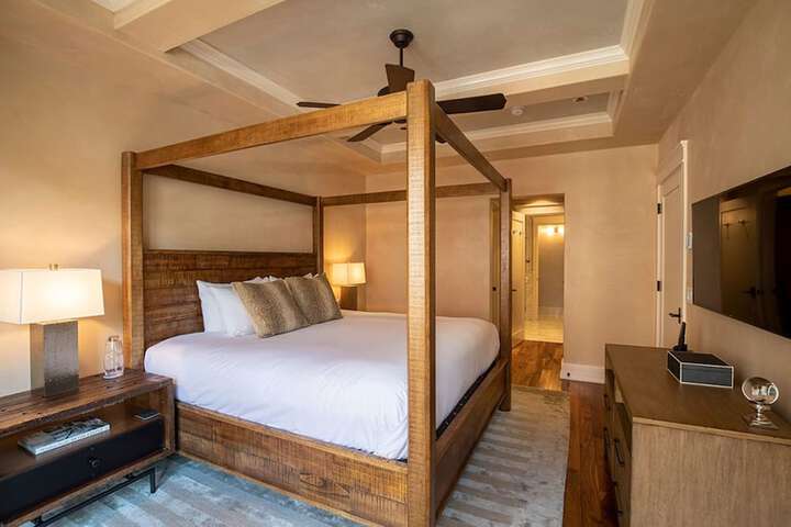 Element 52 Auberge Collection
