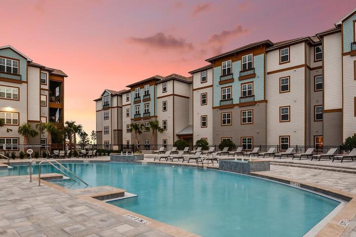 Landing Apartments near South Apopka FL