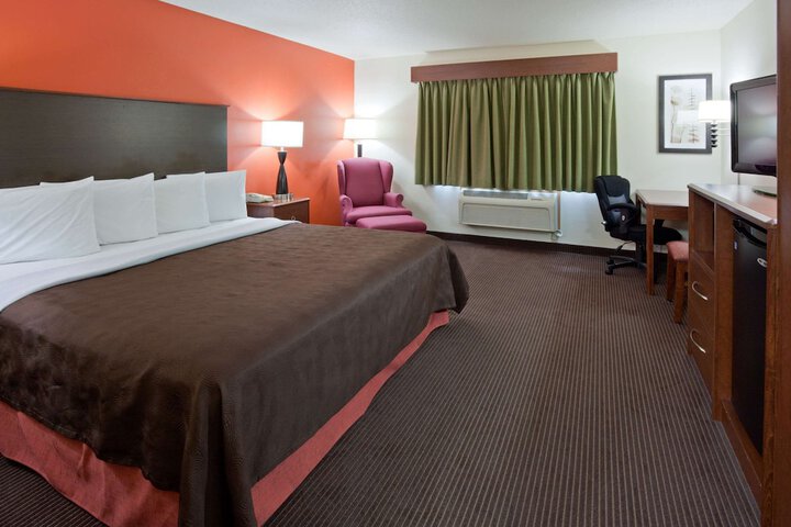 Room 40 of 52