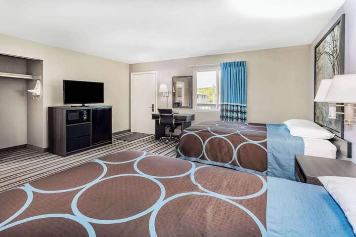 Room 12 of 45