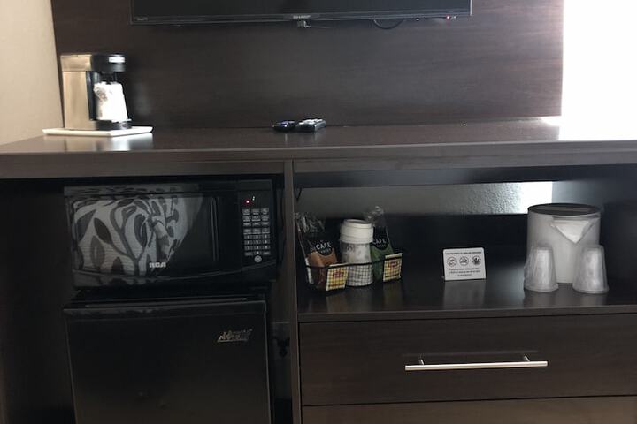 Room 10 of 30