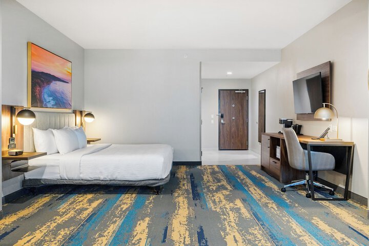 La Quinta Inn & Suites by Wyndham La Habra