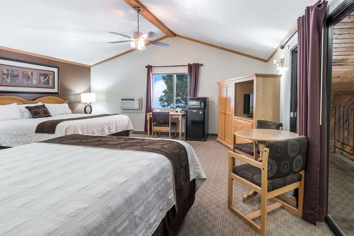 Room 8 of 31