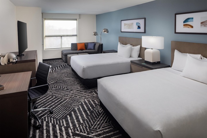 Hyatt House Royal Oak / Birmingham