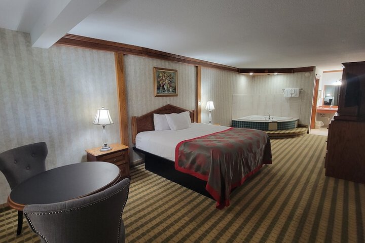 Room 6 of 62