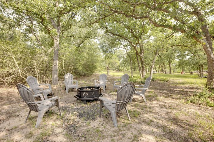 Somerville Cabin w / Private Pool!