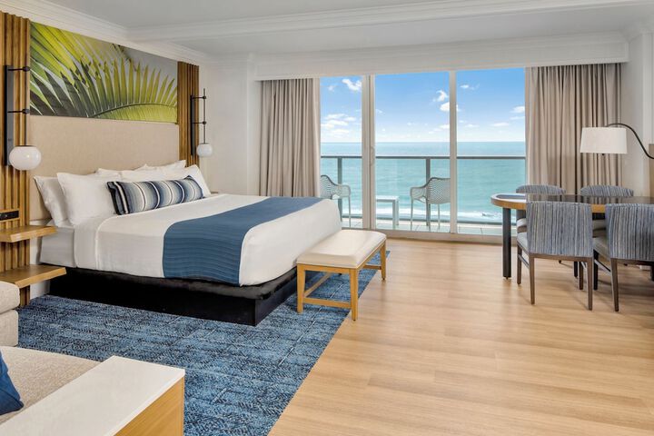 Room 40 of 118