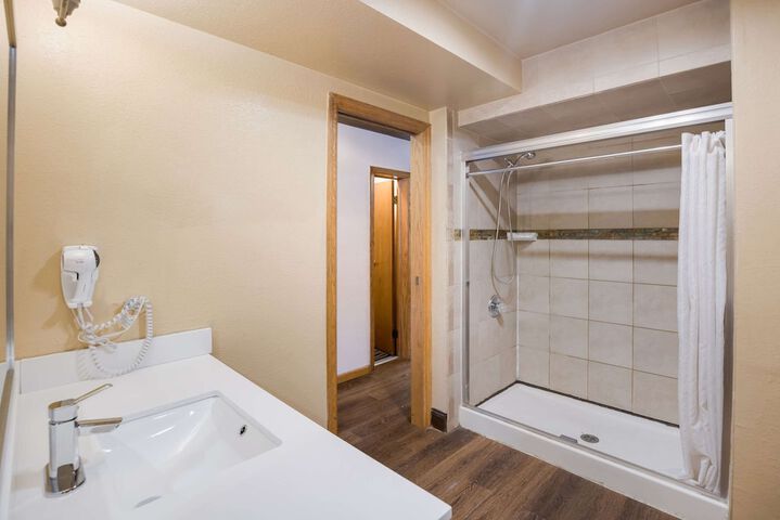 Room 14 of 29