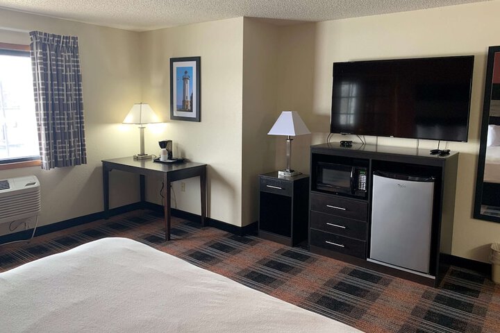 Room 17 of 39