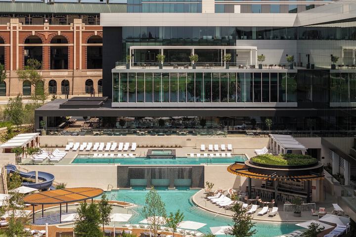 Loews Arlington