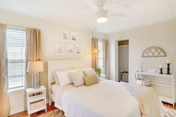 Lake Wales Vacation Rental w / Screened-in Porch!