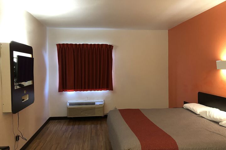 Motel 6 Woodway TX