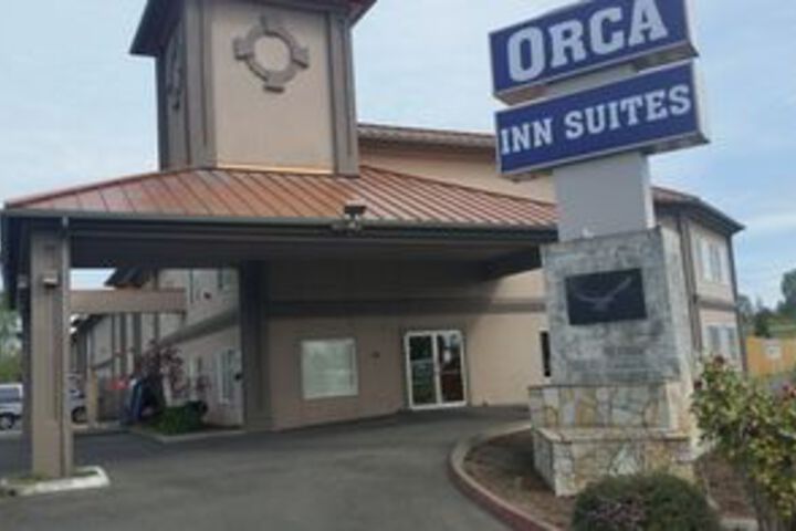 Orca Inn Suites