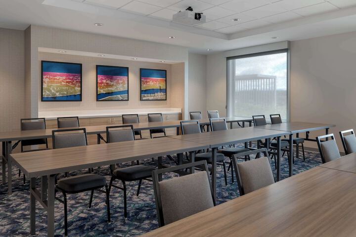 Home2 Suites by Hilton Sheboygan