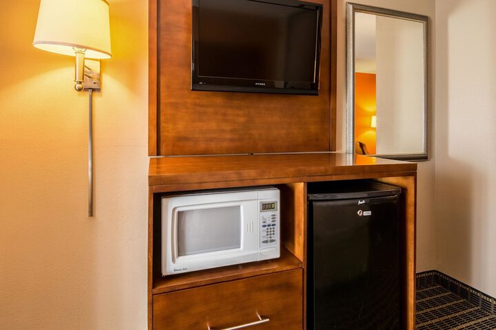 Room 40 of 56
