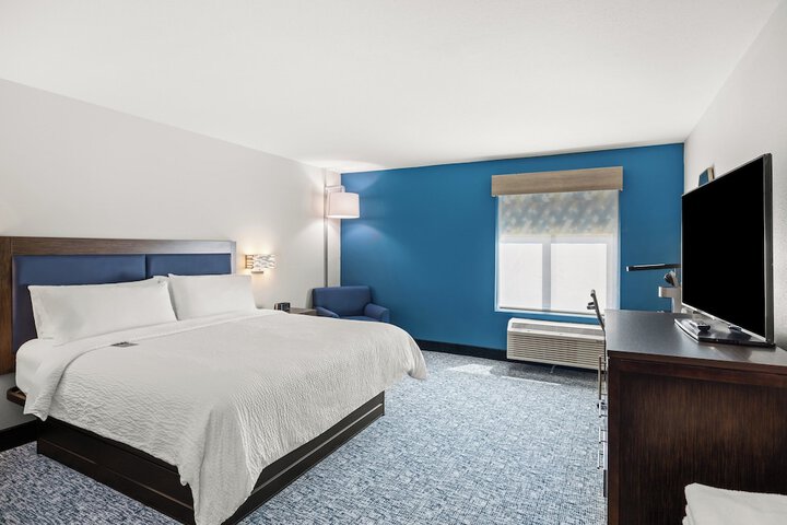 Holiday Inn Express Asheville Woodfin by IHG