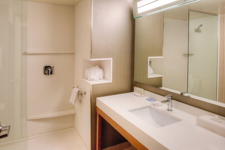 Courtyard by Marriott St. Louis Chesterfield