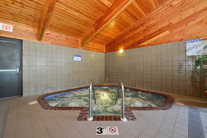Pool 4 of 35