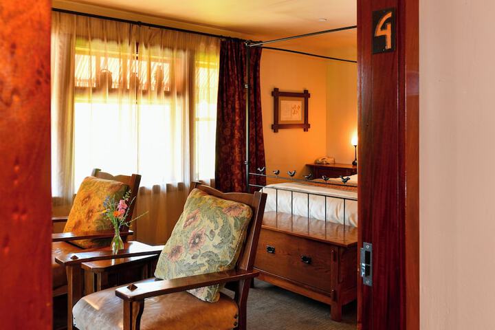 Room 15 of 69