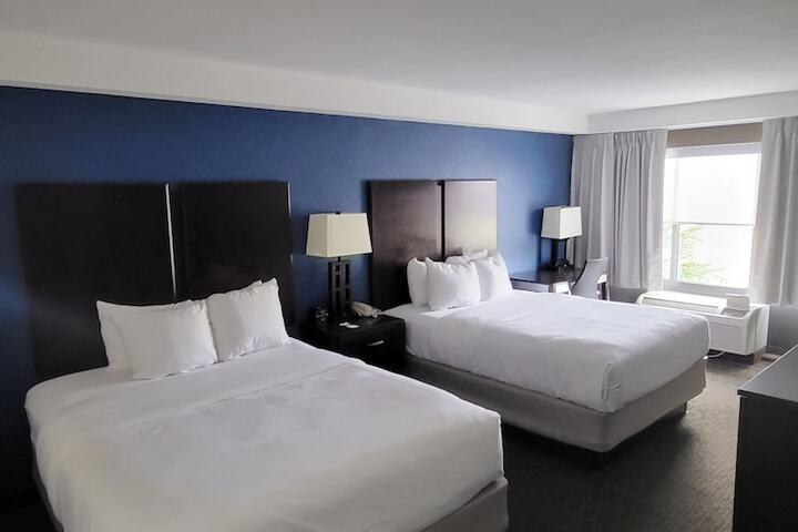Room 42 of 72