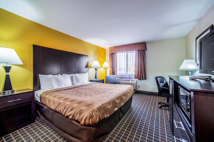 Quality Inn Carbondale University area