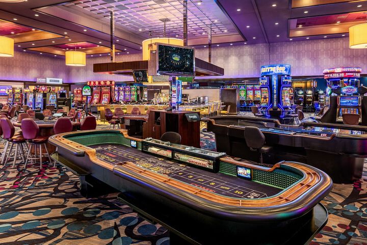 Harrahs Metropolis Hotel & Casino - a Caesars Rewards Destination