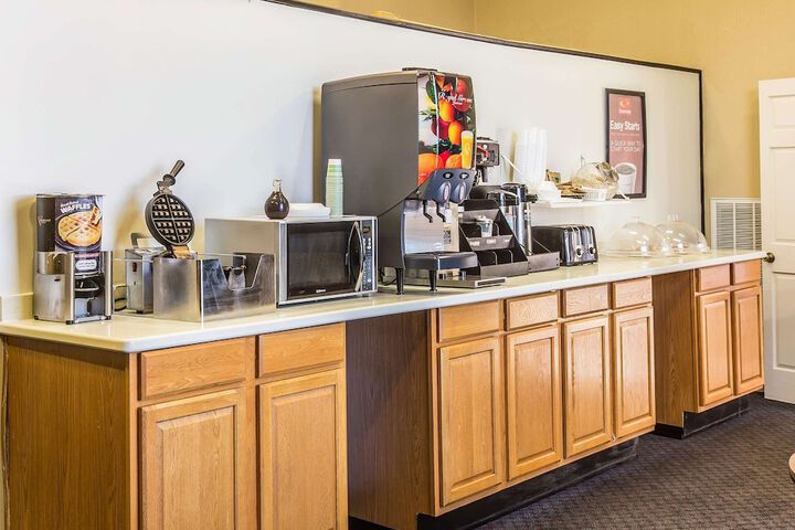 Breakfast/Coffee Service 50 of 55