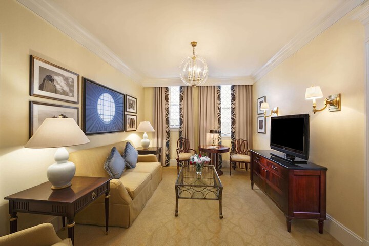 Room 21 of 44