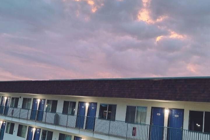 Hotel 3 of 43