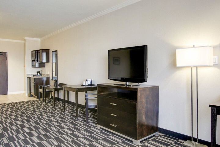 Room 43 of 58