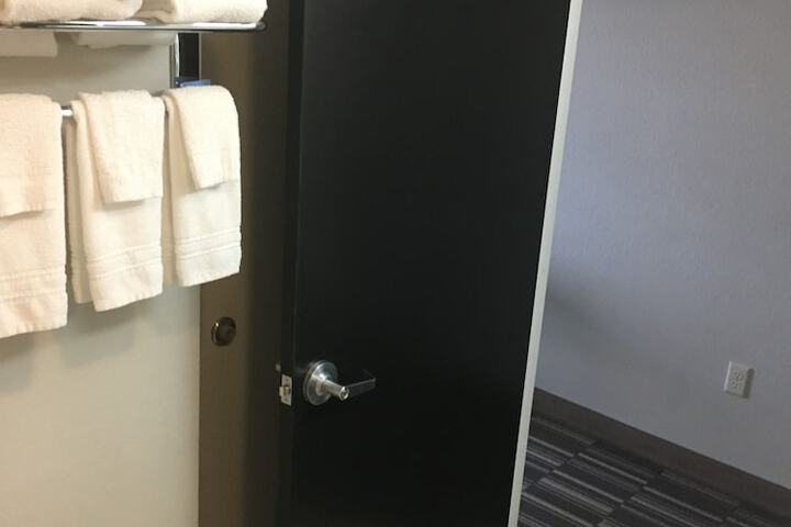 Room 36 of 61