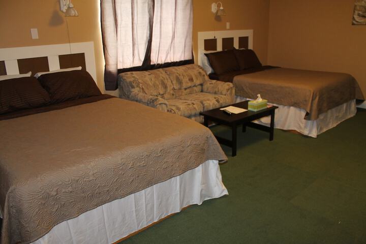 Room 19 of 38