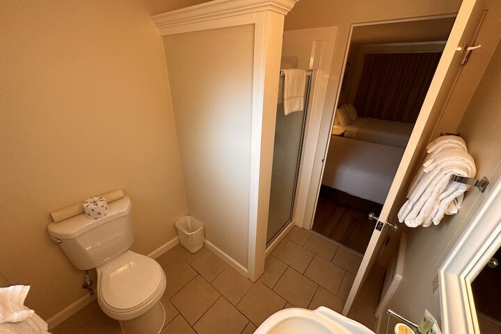 Room 147 of 181