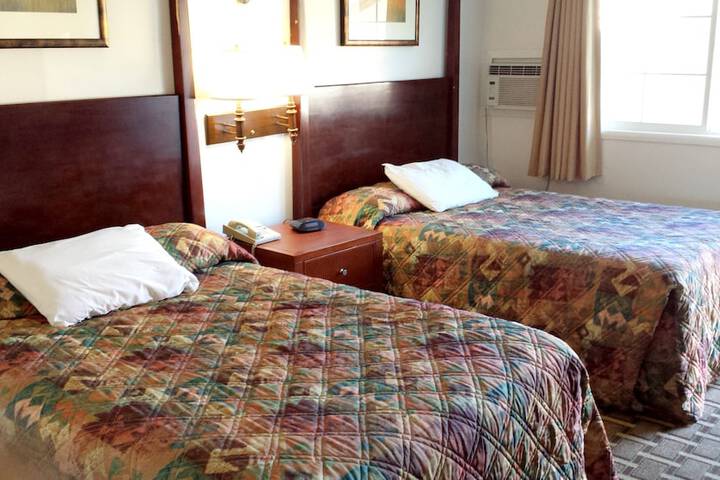 Room 16 of 26