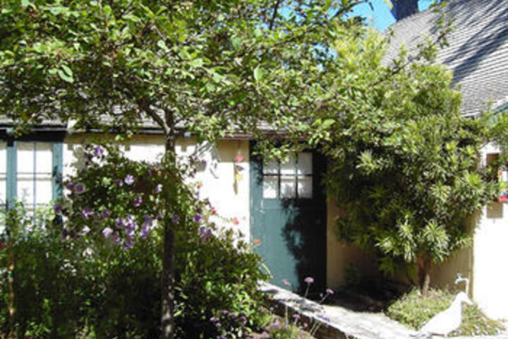 Edgemere Cottages